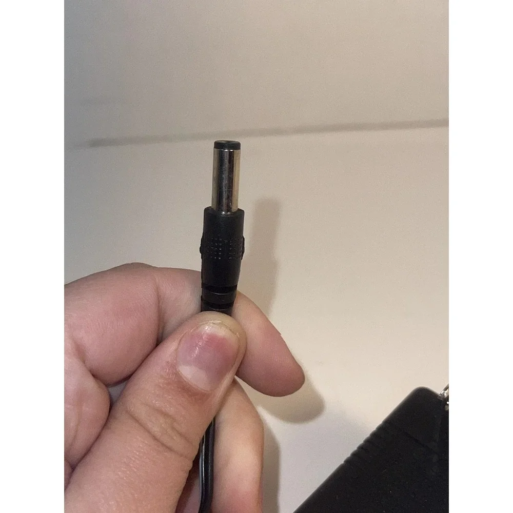 Thomsom Multimedia Inc. Plug in Class 2 Transformer NO D9200